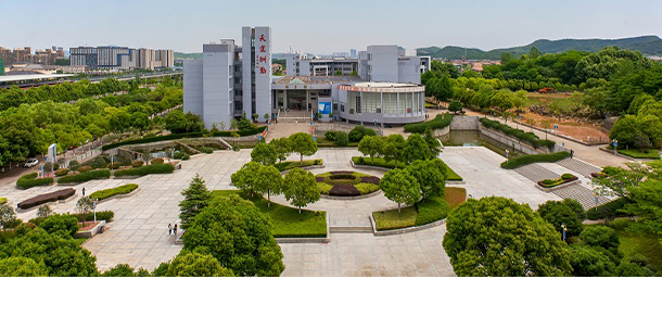 我的大學(xué)-大學(xué)志