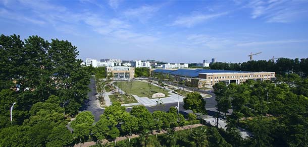 江蘇食品藥品職業(yè)技術學院 - 最美院校