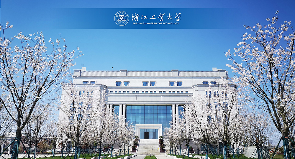 時(shí)光匆匆，歲月如歌！——珍惜自己最美好的時(shí)光，珍惜時(shí)下，放肆而不張揚(yáng)的青春年華。
