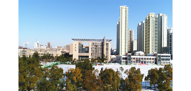 安徽工貿職業(yè)技術學院 - 最美大學