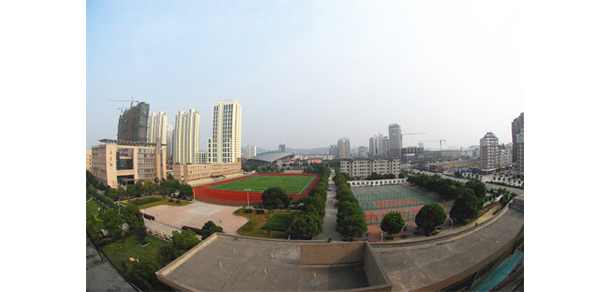 安徽工貿職業(yè)技術學院 - 最美大學