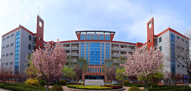 大學(xué)校志：校名、校標(biāo)、校訓(xùn)、?；铡⑿Ｆ?、校歌