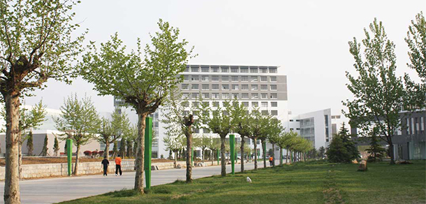 日照職業(yè)技術(shù)學院 - 最美大學
