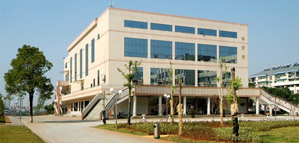 我的大學(xué)-大學(xué)志