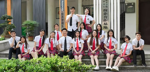 湖南電氣職業(yè)技術學院 - 最美大學