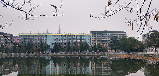 長江大學文理學院 - 最美大學