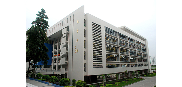 我的大學(xué)-大學(xué)志