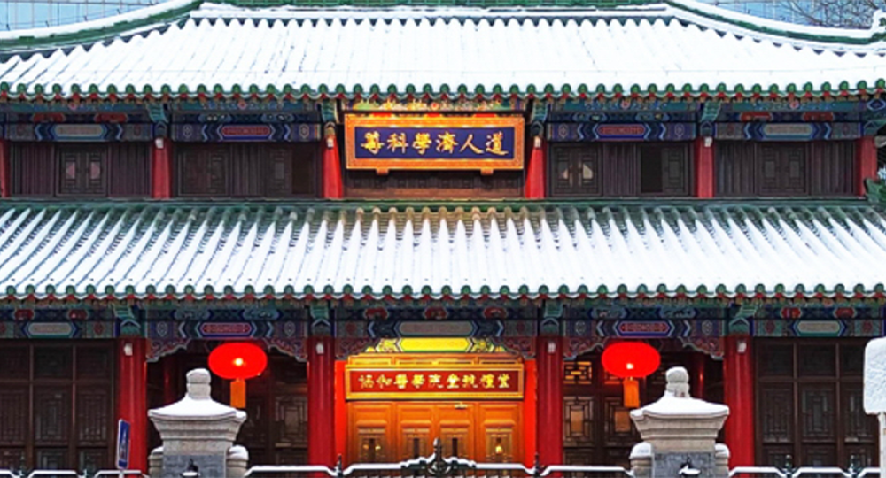 時(shí)光匆匆，歲月如歌！——珍惜自己最美好的時(shí)光，珍惜時(shí)下，放肆而不張揚(yáng)的青春年華。
