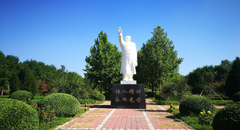 時(shí)光匆匆，歲月如歌！——珍惜自己最美好的時(shí)光，珍惜時(shí)下，放肆而不張揚(yáng)的青春年華。