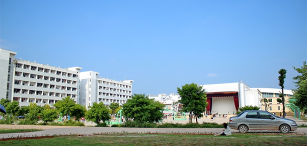南寧師范大學(xué)師園學(xué)院 - 最美大學(xué)