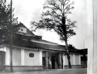 60年代的學校大門