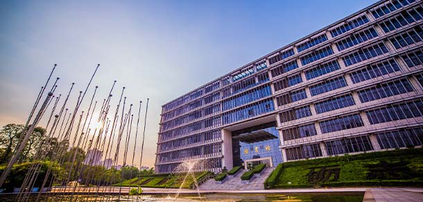 重慶科技大學(xué)