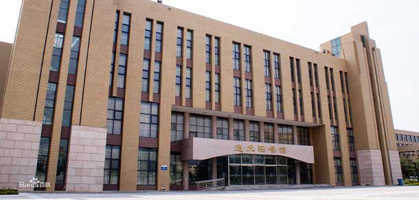 內(nèi)蒙古工業(yè)大學 - 最美院校